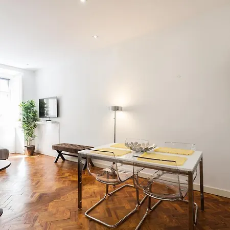 Bairro Alto Gaveas Family Apartamento