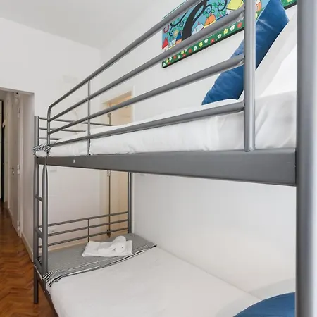 Apartamento Bairro Alto Gaveas Family *